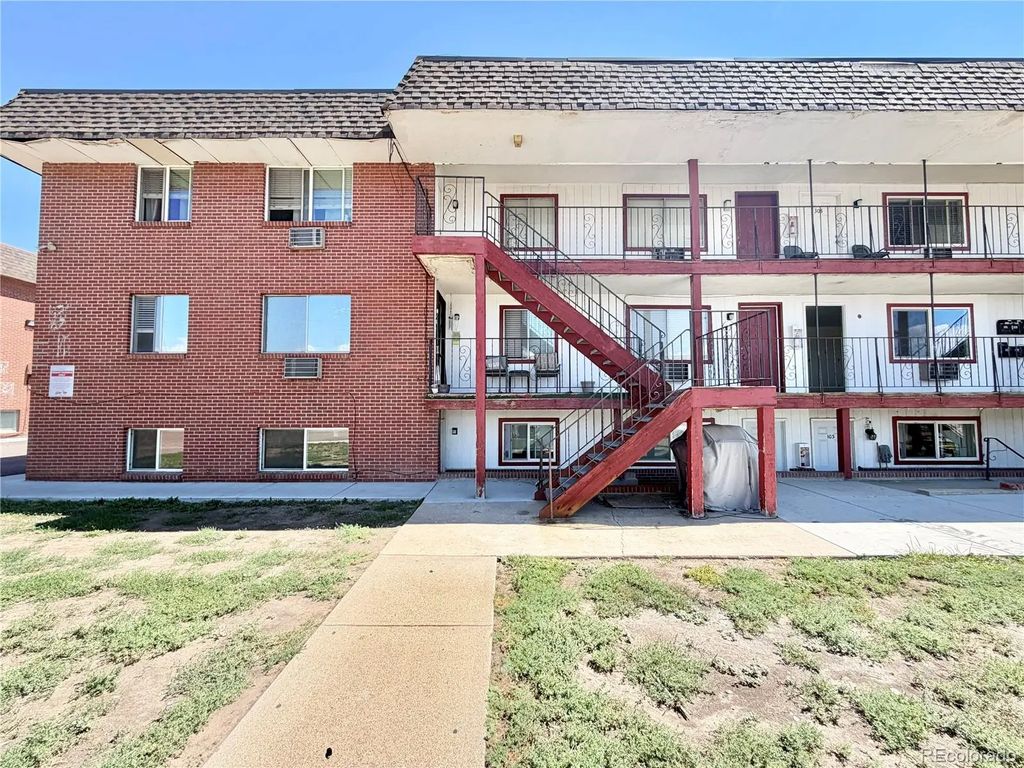 1090 S Eliot Street 101, Denver
