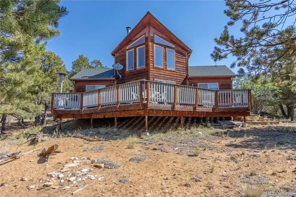 759 Red Feather Road, Cotopaxi