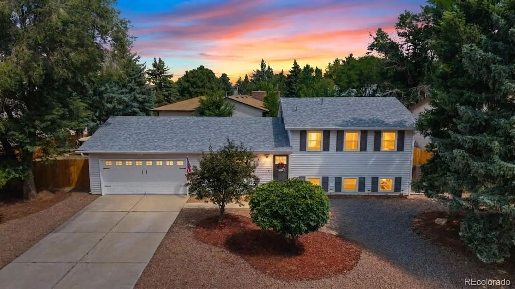 6340 Okeechobee Place, Colorado Springs