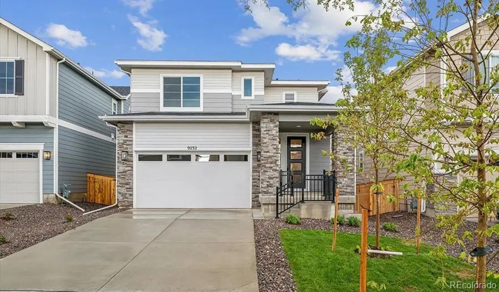 9232 Telluride Court, Commerce City
