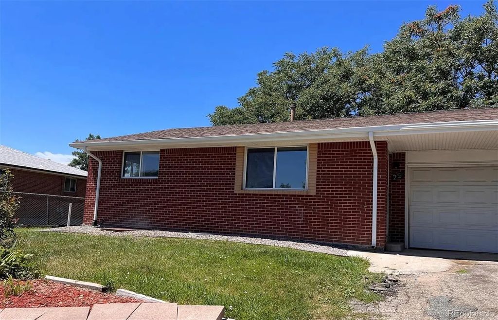 25 Quay Street, Lakewood