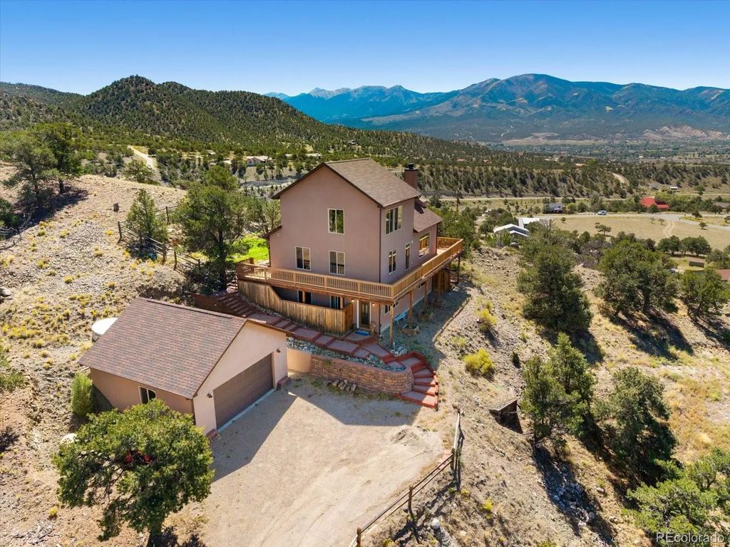 10010 Sioux Circle, Salida