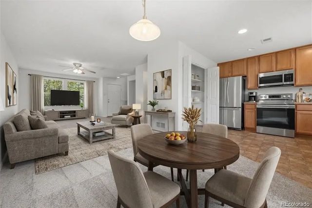 19171 E 58th Avenue D, Denver