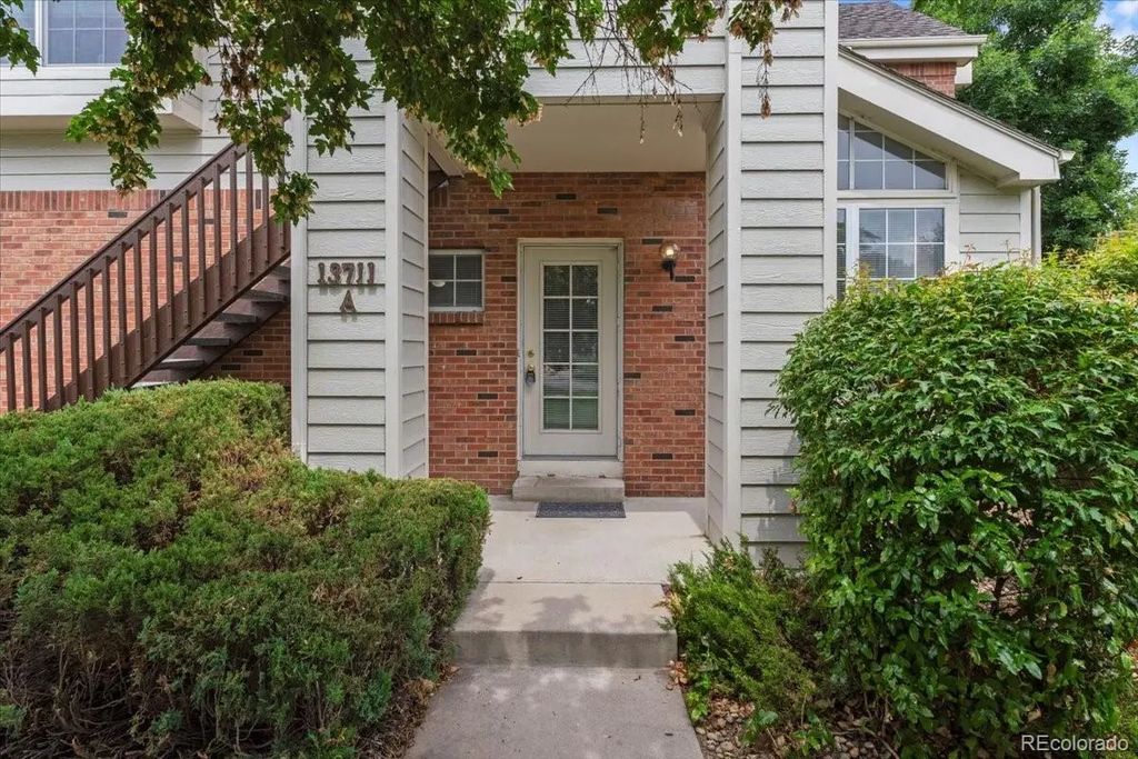 13711 E Lehigh Avenue A, Aurora