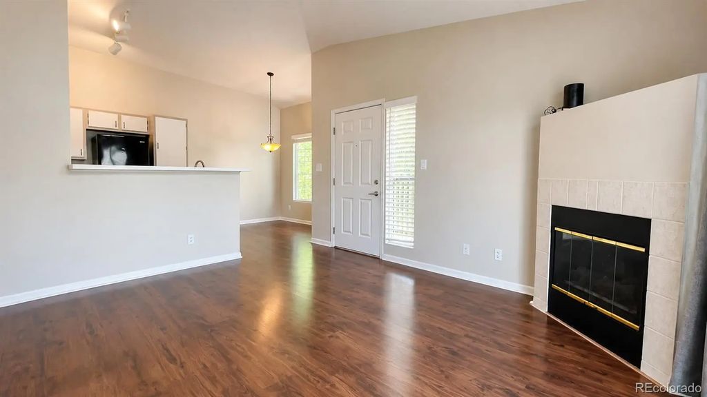 3876 Canyon Ranch Road 202, Littleton