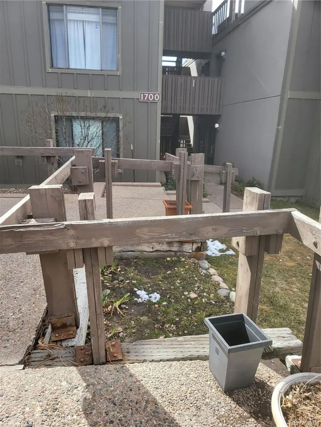 2525 S Dayton Way 1705, Denver