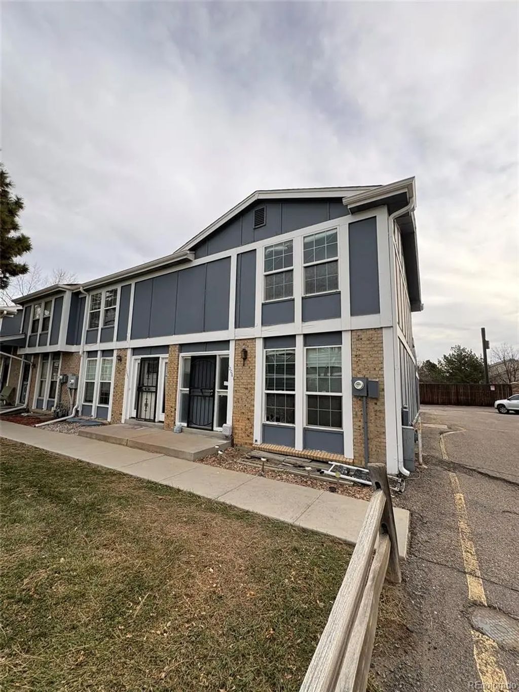12061 E 3rd Avenue, Aurora