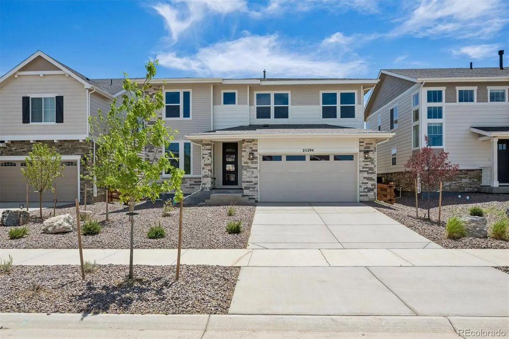 25294 E Warren Place, Aurora
