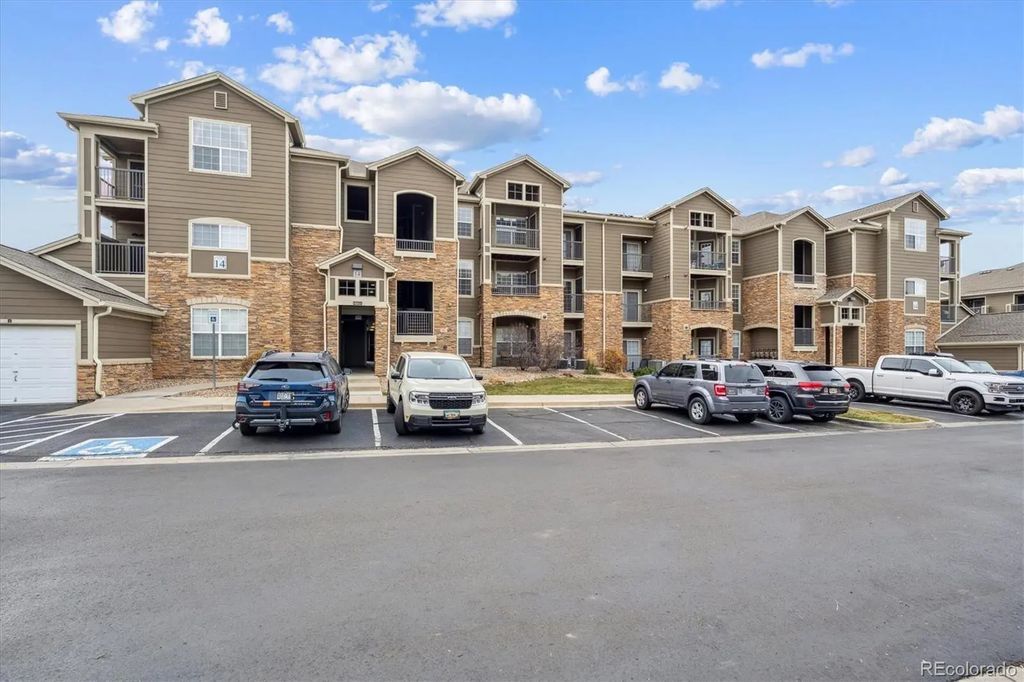 3100 Blue Sky Circle 14-303, Erie