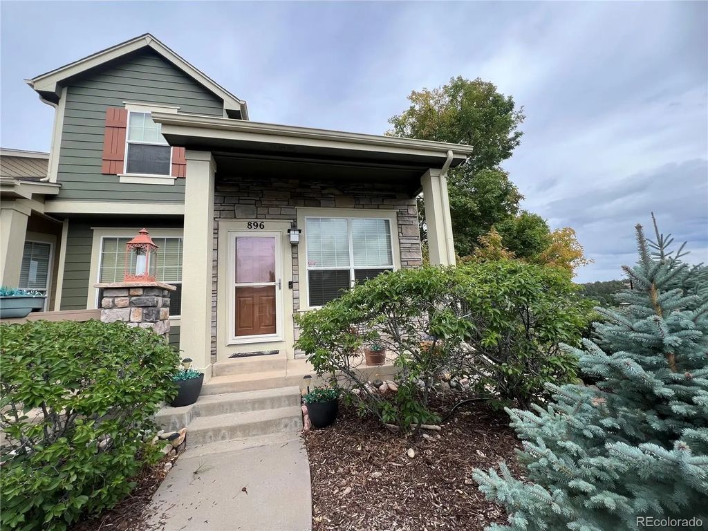 896 Ironspur Court, Castle Rock