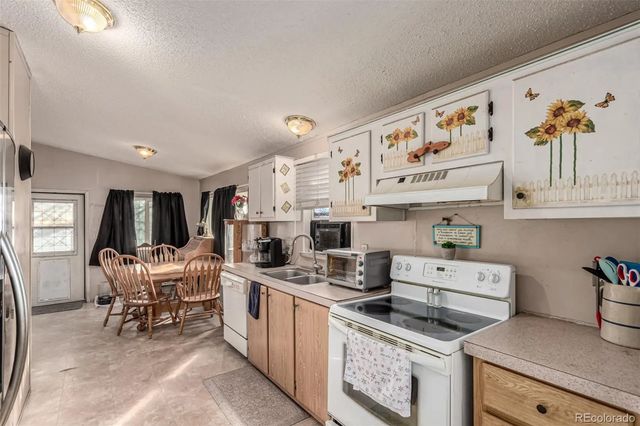 2885 E Midway Boulevard, Denver