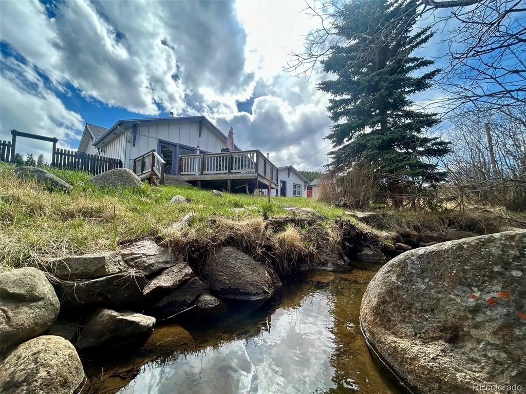 609 W 4th Street, Nederland
