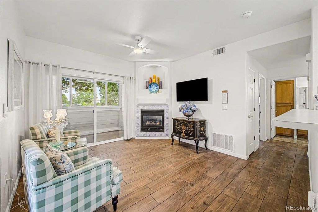 4875 S Balsam Way 7-101, Littleton