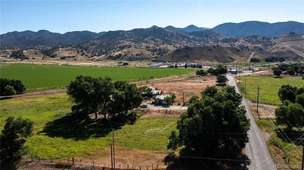 8705 County Road 175, Salida