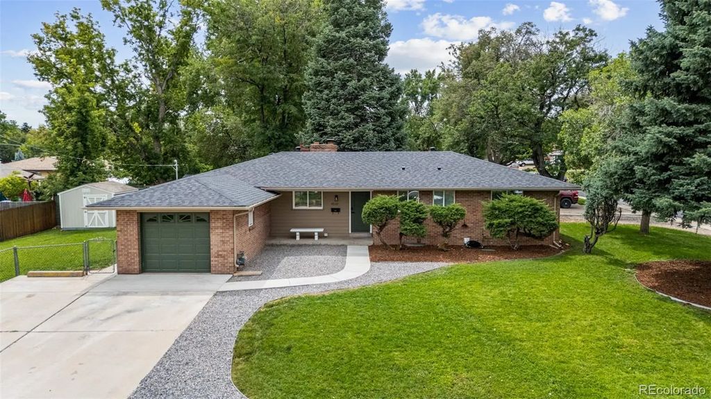 9110 W 2nd Avenue, Lakewood