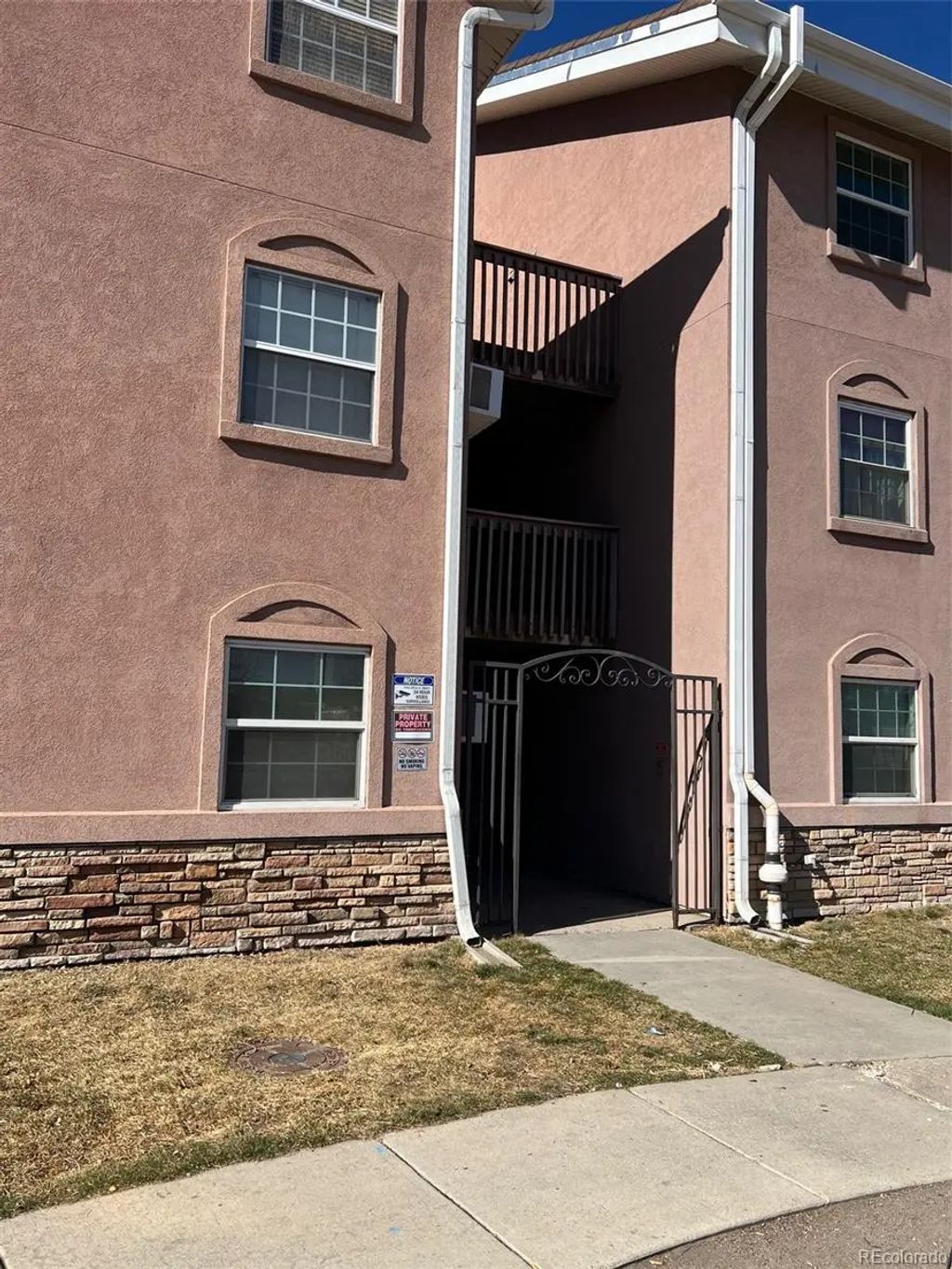 5873 S Prince Street 113c, Littleton