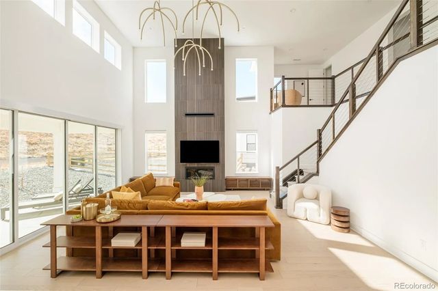 1158 Brotherton Point, Castle Rock