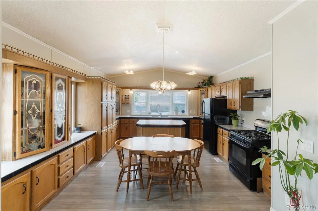 1801 W 92nd Avenue, Federal Heights