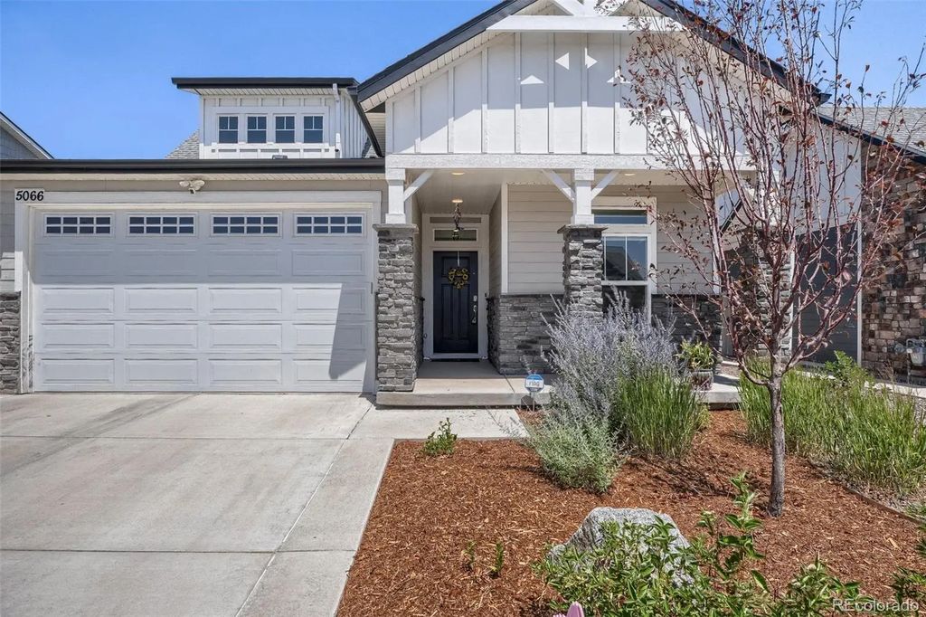 5066 N Quemoy Court, Aurora