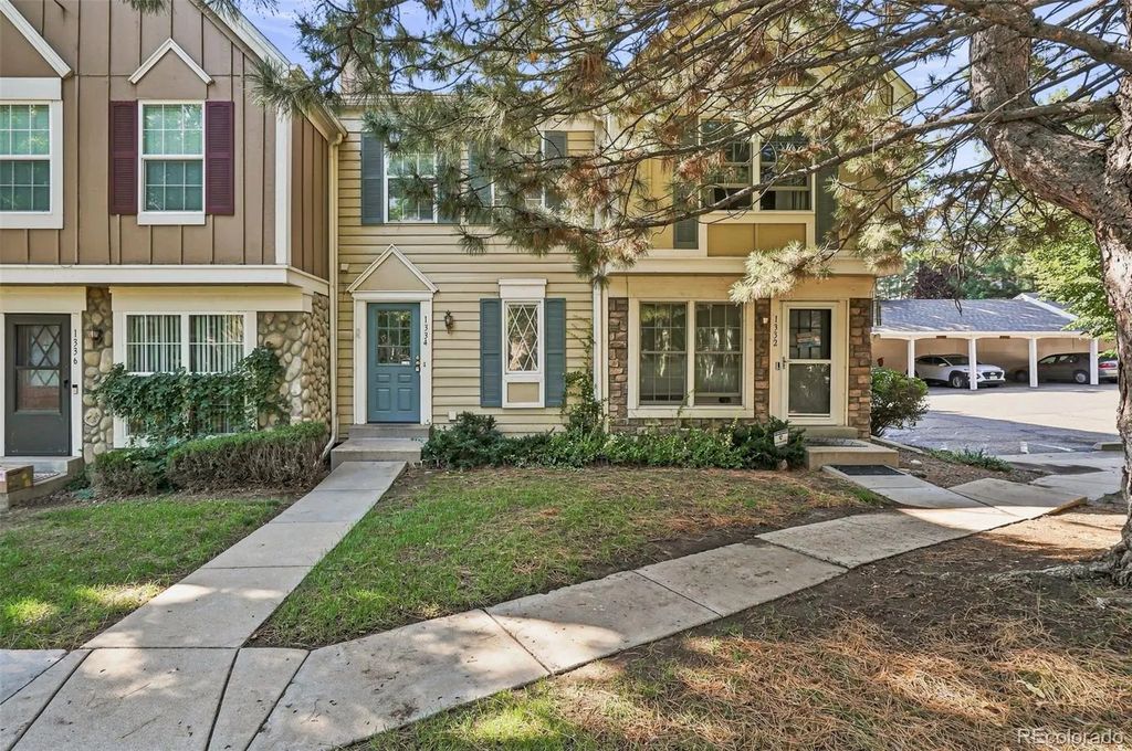 1334 S Idalia Street, Aurora