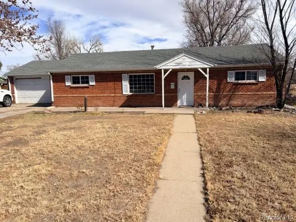 129 Del Mar Circle, Aurora