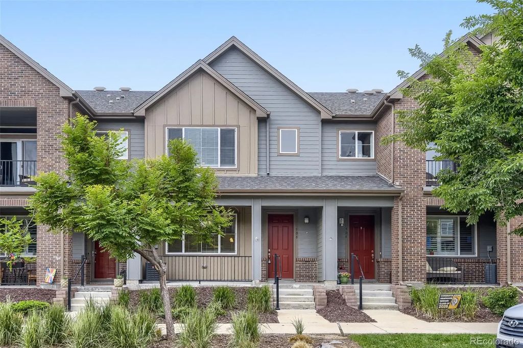 508 E Dry Creek Place, Littleton