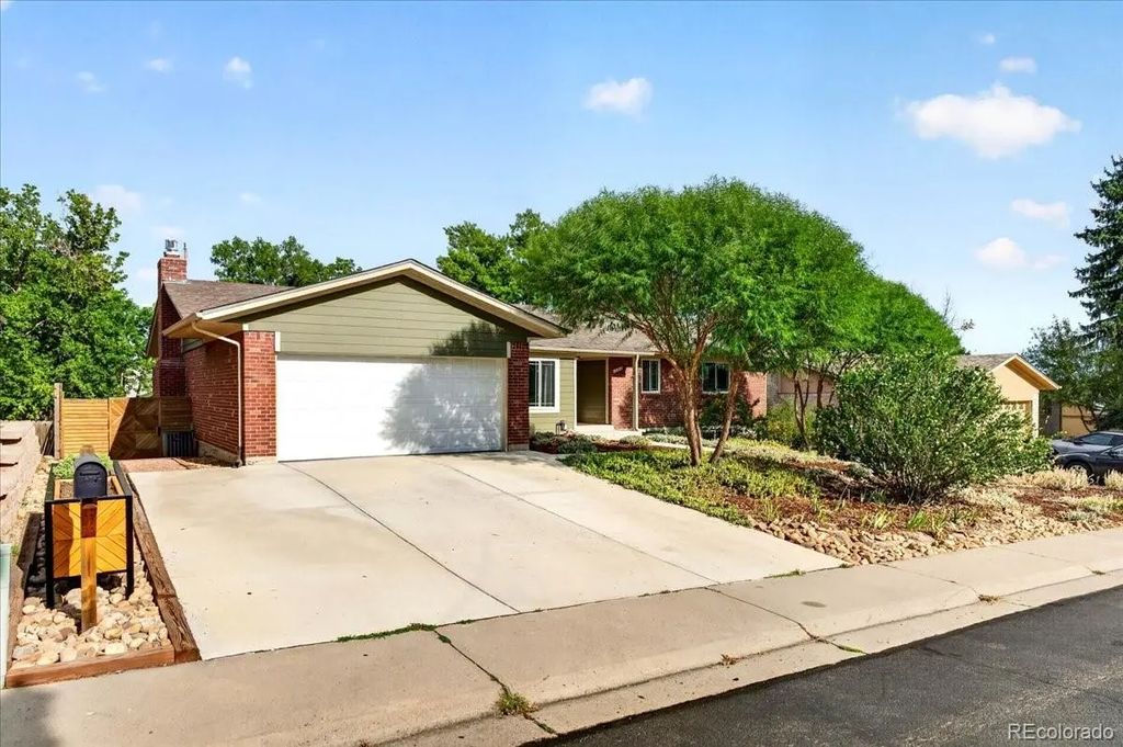 1868 S Alkire Court, Lakewood