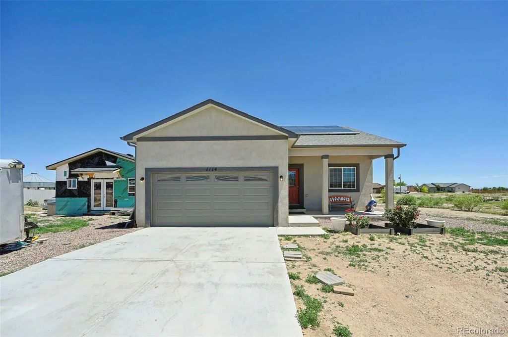 1114 E Laramie Avenue, Pueblo