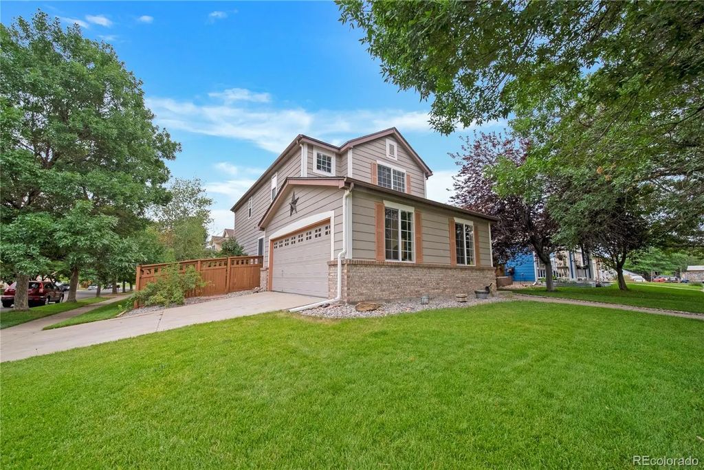 5292 Goldfinch Street, Brighton