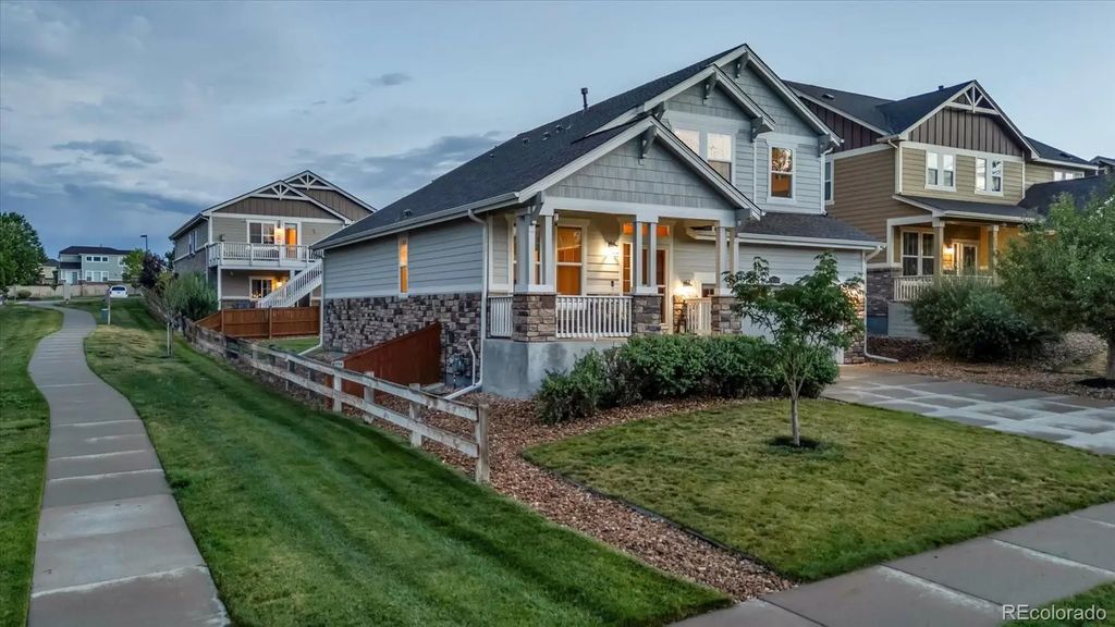 24348 E Brandt Avenue, Aurora