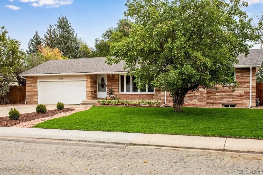 12762 Woodland Drive, Longmont