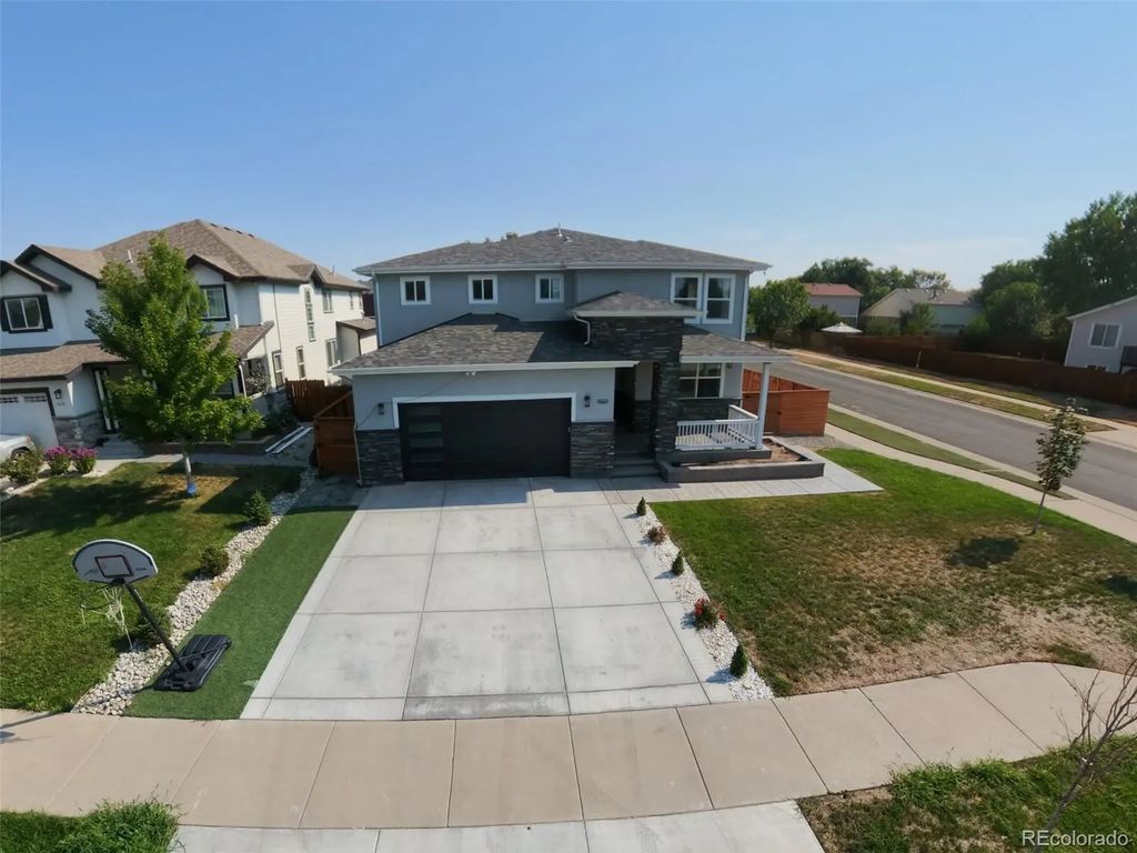 14606 E 26th Place, Aurora