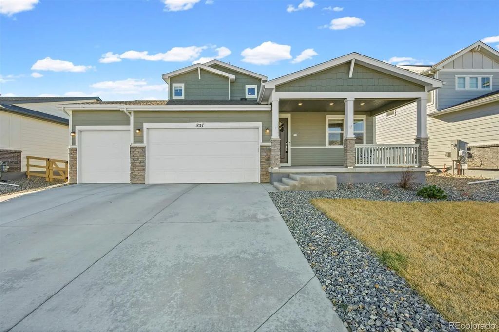 837 Hummocky Way, Windsor