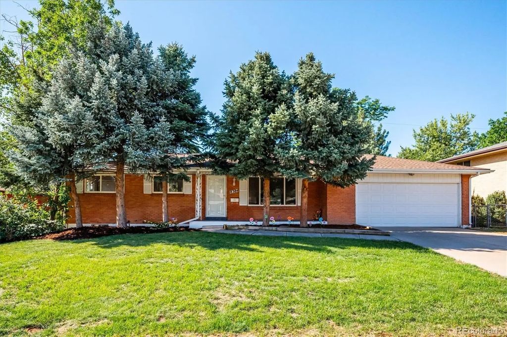 8384 W Arizona Drive, Lakewood