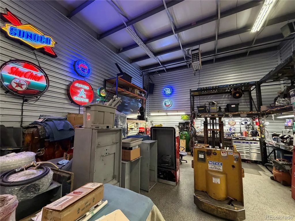 9335 Commerce Center Street B7, Littleton