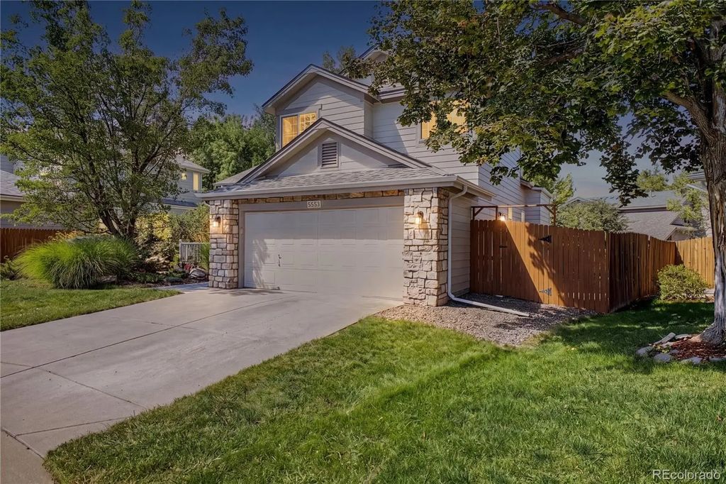 8553 W 94th Avenue, Broomfield