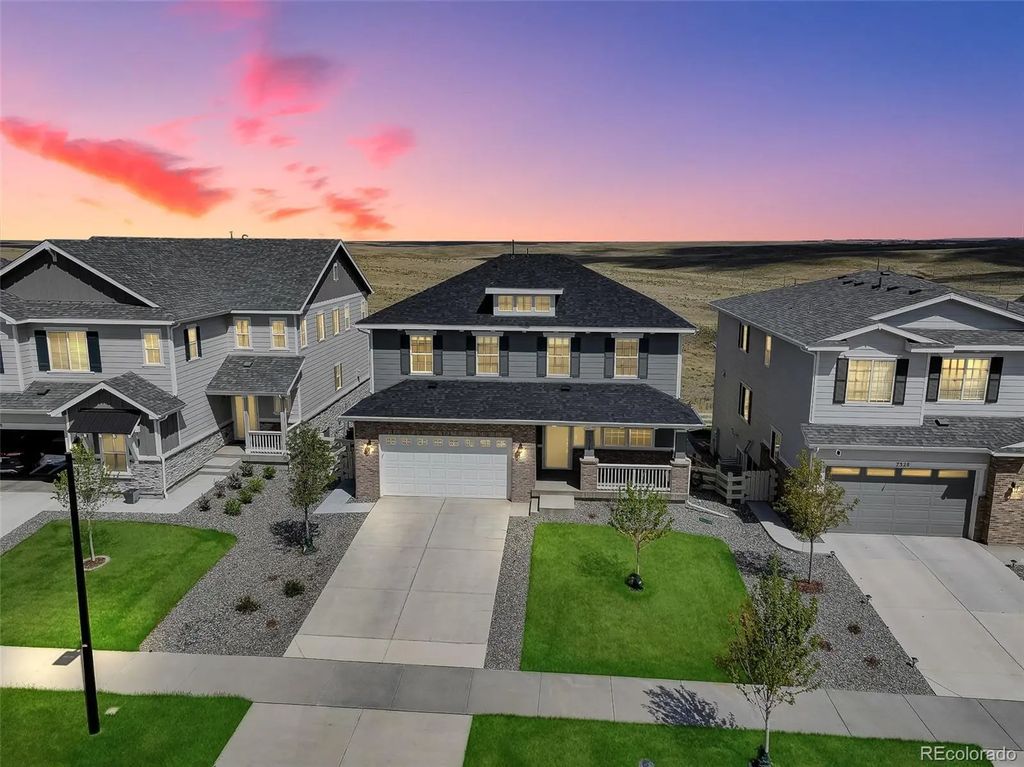 7318 S Yantley Way, Aurora