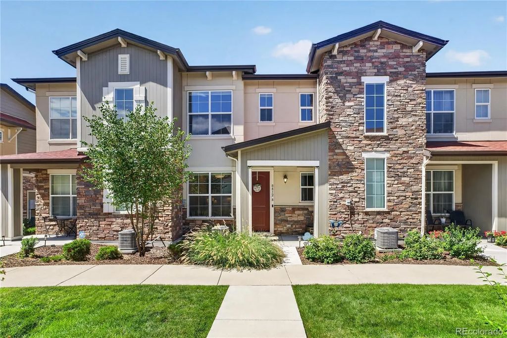 8412 Galvani Trail B, Highlands Ranch