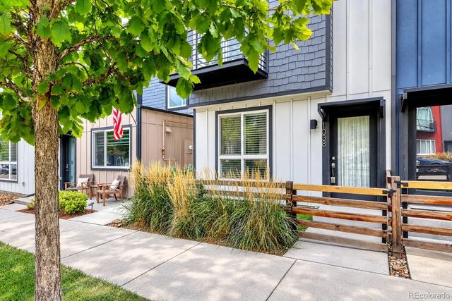 1038 Depew Street, Lakewood