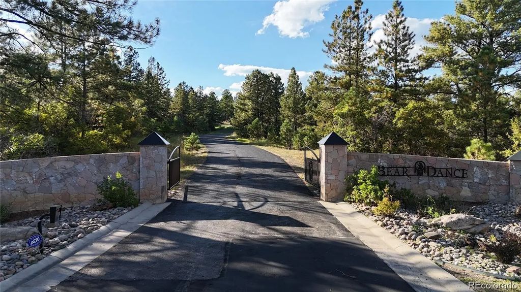 1371 Grayhawk Place, Larkspur