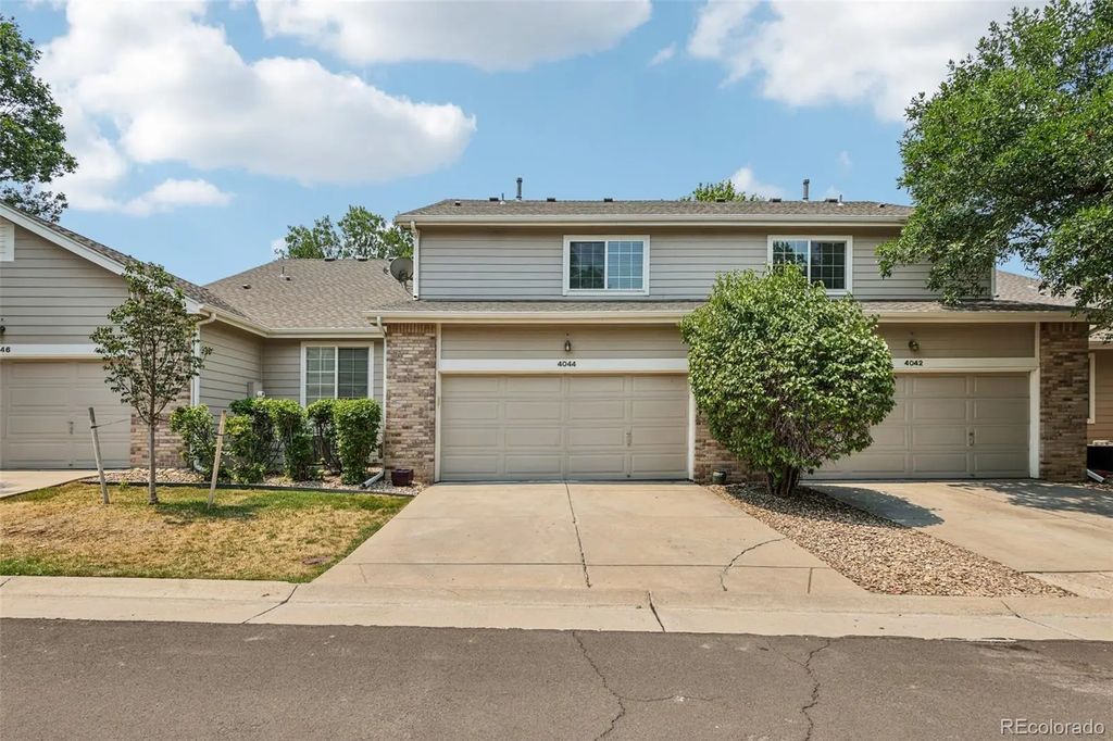 4044 E Geddes Circle, Centennial