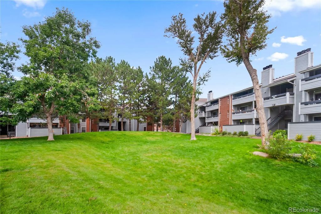 14216 E 1st Drive C03, Aurora