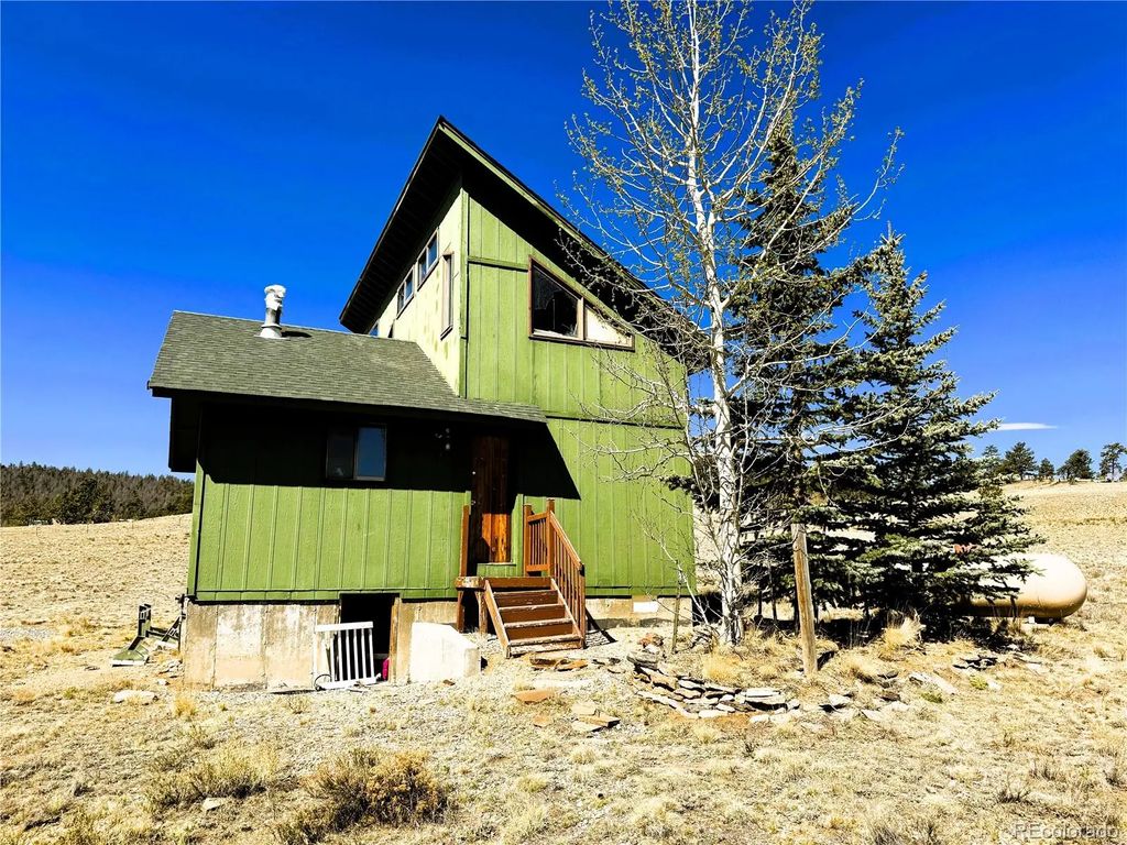 444 Lancelot Lane, Hartsel