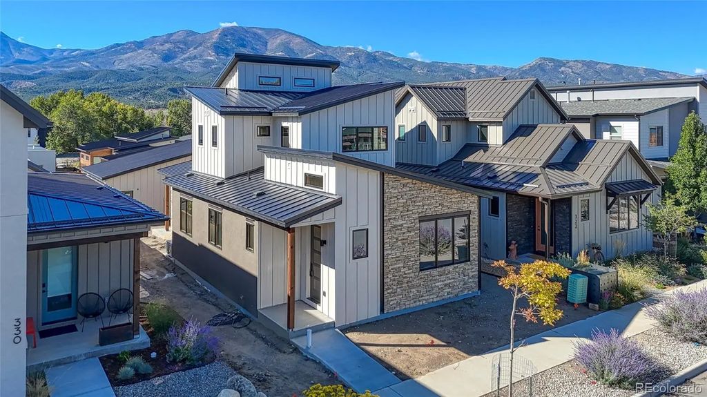 326 Old Stage Road, Salida