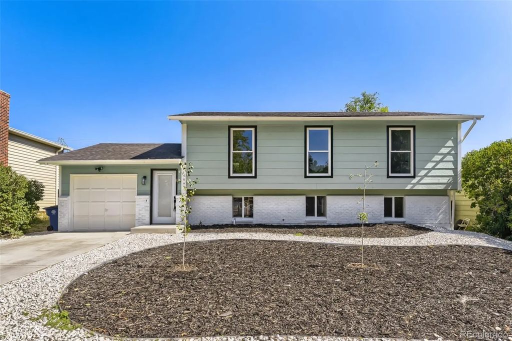 15647 E Atlantic Place, Aurora