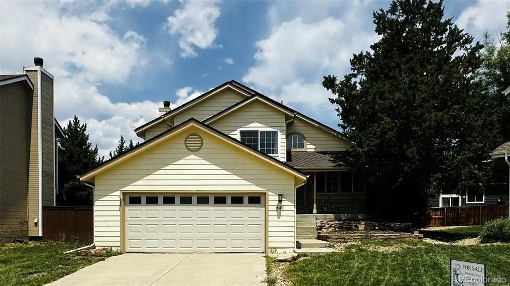841 Thames Street, Highlands Ranch