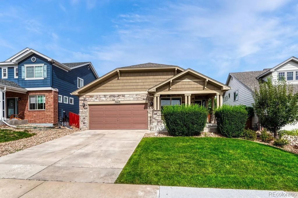 3669 Amber Sun Circle, Castle Rock