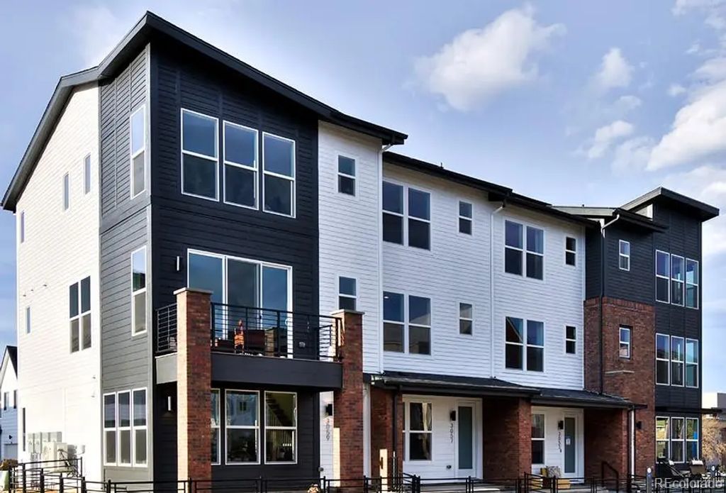 3145 W Bates Avenue, Denver