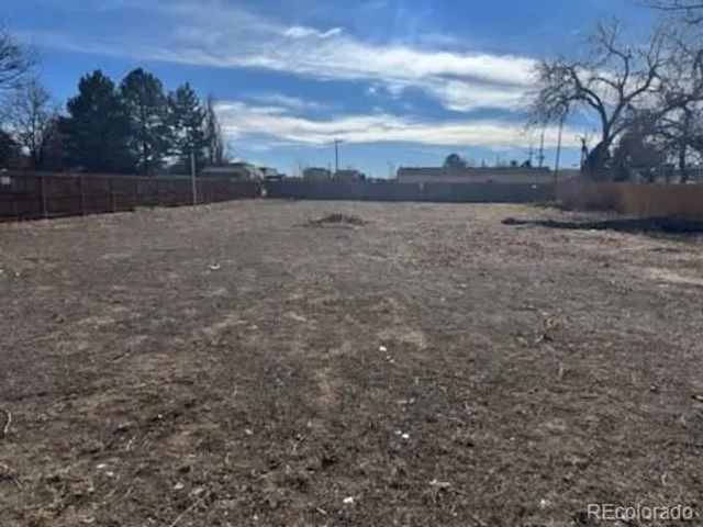 10590 E Tennessee Avenue, Aurora