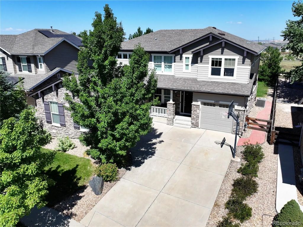 24871 E Ontario Drive, Aurora